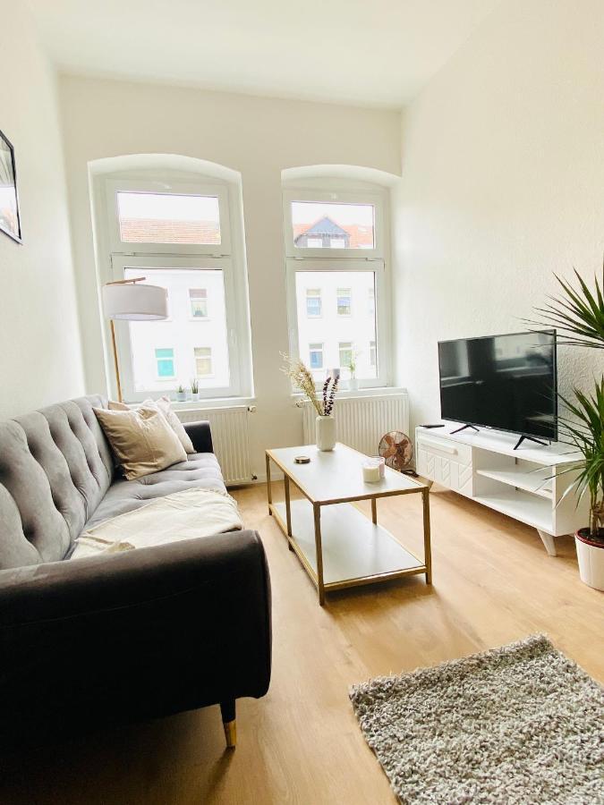 Stilvolles Apartment In Zentraler Lage - Smart-Tv, Queensize-Bett, Altbaustil, Kueche In City-Naehe Erfurt Eksteriør bilde
